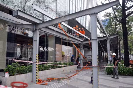 Via he truoc va sau 1 tuan ong Hai lien tuc xuong duong - Anh 2