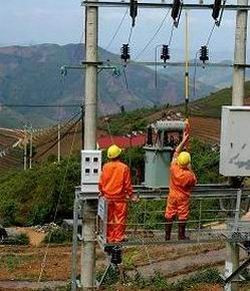 Cải tạo lưới điện vùng sâu, vùng xa 