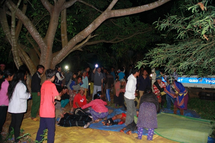 Hinh-anh-kinh-hoang-vu-tai-nan-khien-12-nguoi-thuo