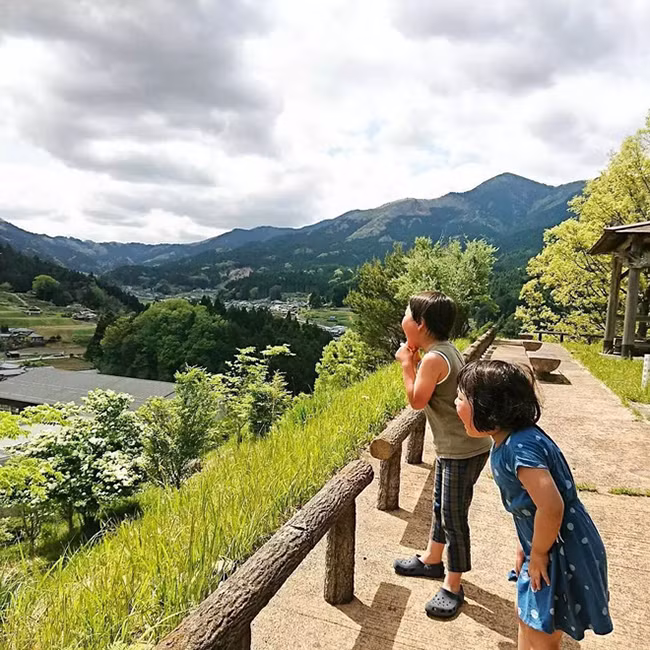 Ngôi nhà nhỏ và cuộc sống đơn sơ của gia đình Nhật Bản ở làng quê khiến bao người ngưỡng mộ