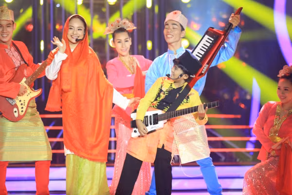 my-linh-phai-long-be-bao-ngoc-8