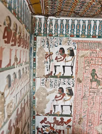 egypt-tomb-discovery4-3612-1426231180.jp