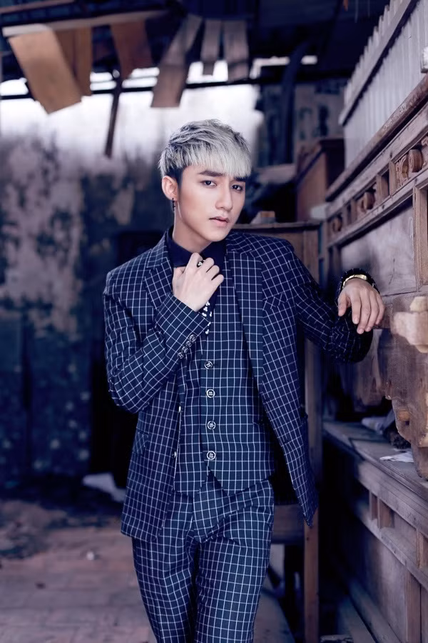 The Remix: Luật chơi mù mờ, ai sẽ thắng?