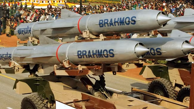 Tên lửa Brahmos của Ấn Độ. Ảnh: India Today Tên lửa Brahmos của Ấn Độ. Ảnh: India Today