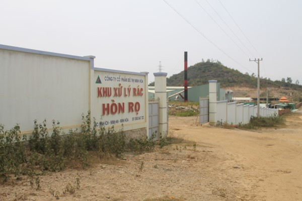 Chuyện lạ ở Khánh Hòa: Cả làng "bắt tạm giam" xe rác hơn 1 tháng trời ảnh 5