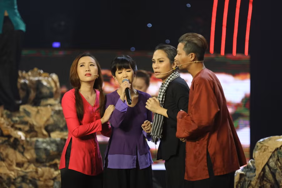 Vân Quang Long bị loại khỏi cuộc thi sau tai nạn giao thông ảnh 9