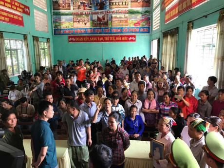 Diễn biến bất ngờ, buổi xin lỗi ông Hàn Đức Long chưa thể diễn ra - Ảnh 1 Dien bien bat ngo, buoi xin loi ong Han Duc Long chua the dien ra - Anh 1