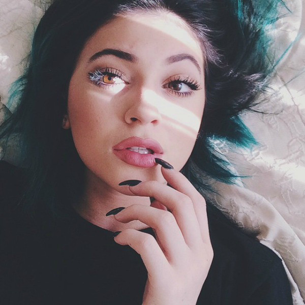 Chị em Kardashian: Những nữ hoàng thị phi bất tài hay nhà chiến lược cao tay nhất showbiz? - Ảnh 21. Chị em Kardashian: Những nữ hoàng thị phi bất tài hay nhà chiến lược cao tay nhất showbiz? - Ảnh 21.