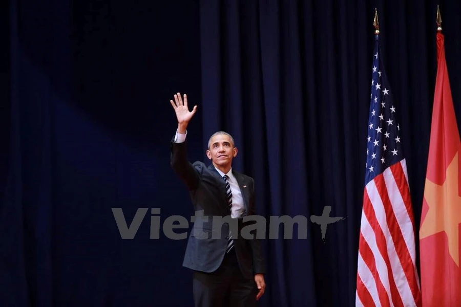 Tổng thống Obama nói gì trước khi rời Việt Nam?