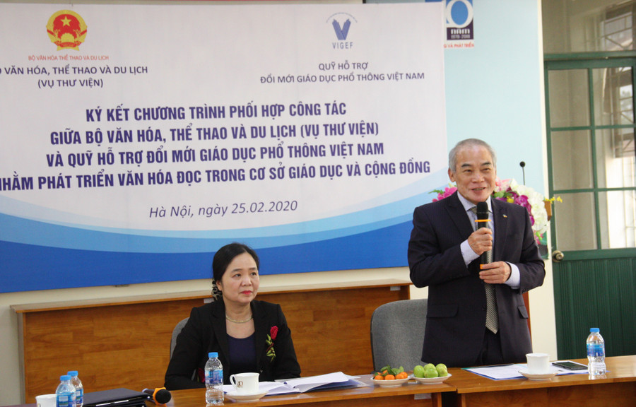 Ông Nguyễn Vinh Hiển, nguyên Thứ trưởng Bộ GD&ĐT, Chủ tịch Hội đồng Quản lý Quỹ VIGEF phát biểu tại lễ ký kết.