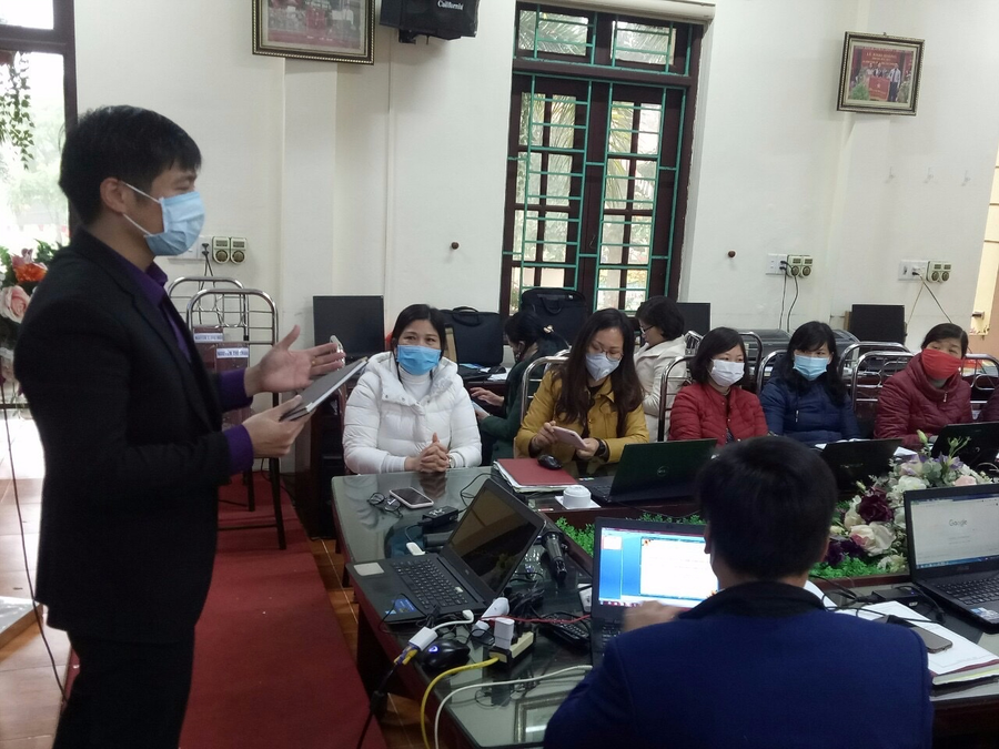 Giáo viên Vĩnh Phúc chủ động trong công tác tuyên truyền phòng chống Covid -19. Giáo viên Vĩnh Phúc chủ động trong công tác tuyên truyền phòng chống Covid -19.