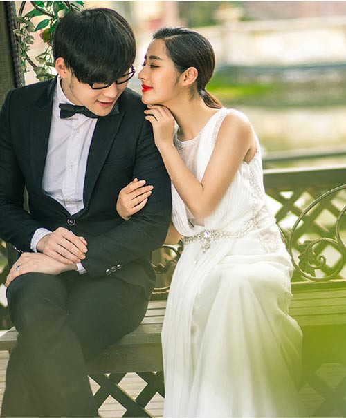 Anh là ai? Kẻ khù khờ hay đểu cáng? ảnh 1 Anh là ai? Kẻ khù khờ hay đểu cáng? - 1