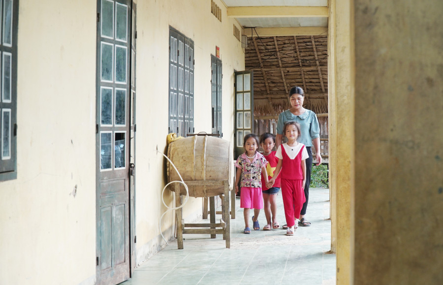 Điểm trường Xốp Kho là công trình được tài trợ xây dựng cách đây 20 năm nên cơ sở vật chất đã cũ kỹ.