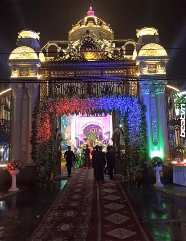 đám cưới bạc tỷ