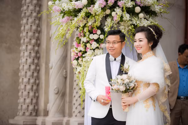 đám cưới bạc tỷ