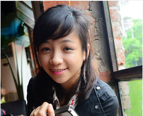 Nữ sinh khai sinh “Ẩm thực dạo Hà thành“