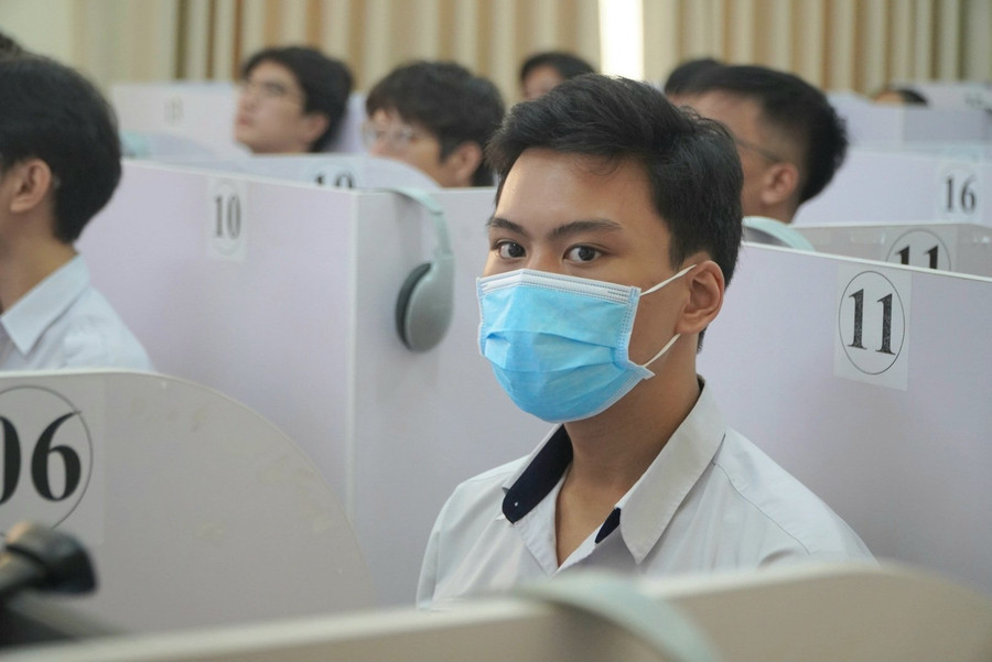 Thí sinh dự kỳ thi đánh giá năng lực chuyên biệt đợt 1 năm 2024. Ảnh: Mạnh Tùng