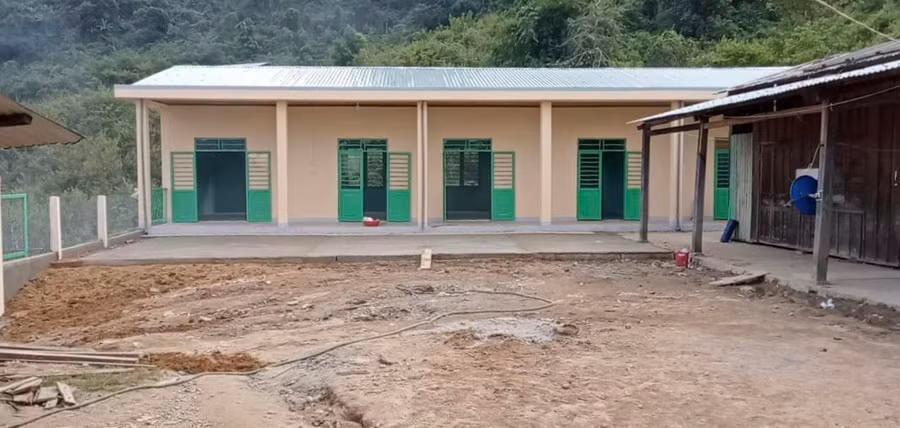Điểm trường ở nóc Long Cheng (thôn 1, xã Trà Cang) sắp được khánh thành và đưa vào sử dụng từ nguồn xã hội hóa.