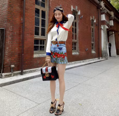 Ha Ho me tong do cho thoi trang giao mua - Anh 11