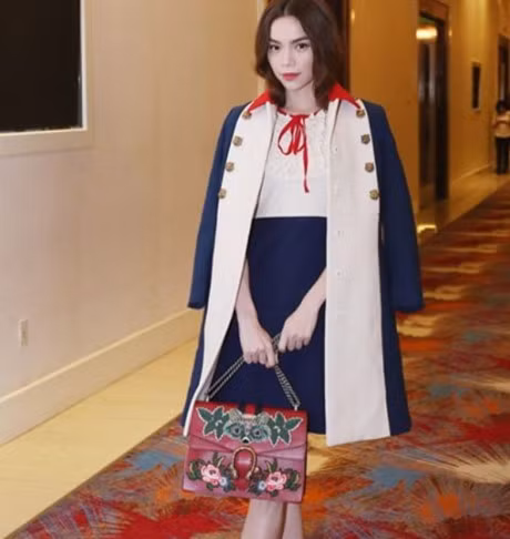 Ha Ho me tong do cho thoi trang giao mua - Anh 9