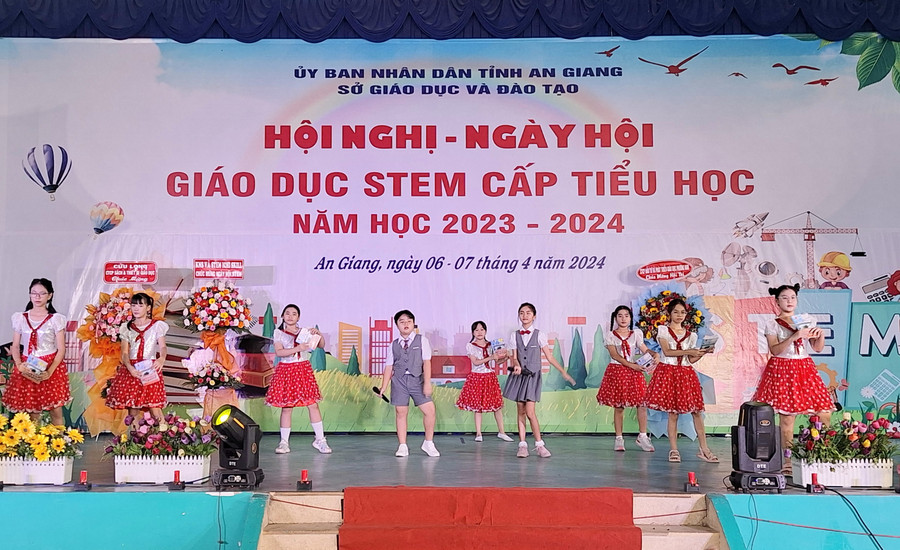 An Giang khai mạc Ngày hội giáo dục STEM cấp tiểu học năm học 2023 - 2024.