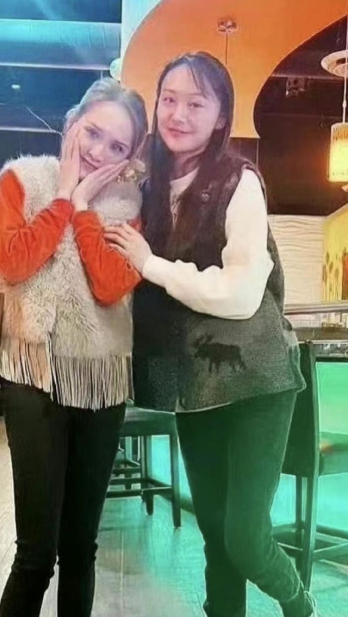 Hình ảnh xuống sắc của Trịnh Sảng so với trước đây đã khiến cộng đồng mạng bàn tán. Ảnh: Sina. Hình ảnh xuống sắc của Trịnh Sảng so với trước đây đã khiến cộng đồng mạng bàn tán. Ảnh: Sina.