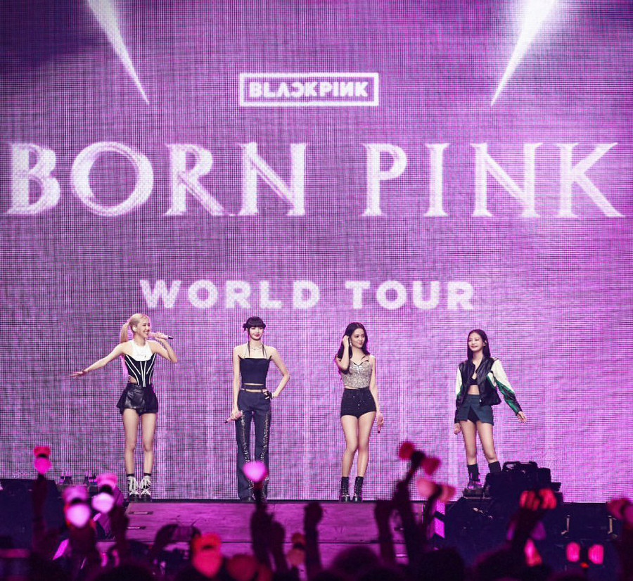 Tour BORN PINK của BLACKPINK tại Nhật Bản tới đây sẽ không có sự tham gia của Jisoo do dương tính với Covid-19. Tour BORN PINK của BLACKPINK tại Nhật Bản tới đây sẽ không có sự tham gia của Jisoo do dương tính với Covid-19.