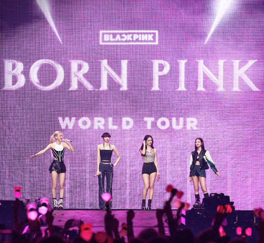 Tour BORN PINK của BLACKPINK tại Nhật Bản tới đây sẽ không có sự tham gia của Jisoo do dương tính với Covid-19.