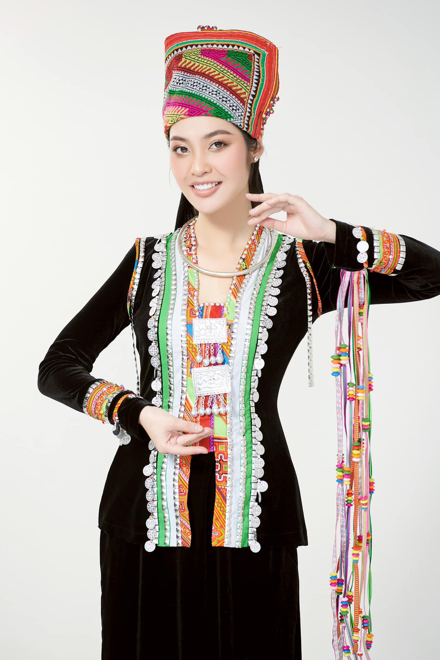 Hoa hậu các Dân tộc Việt Nam 2022 - Nông Thúy Hằng. Hoa hậu các Dân tộc Việt Nam 2022 - Nông Thúy Hằng.