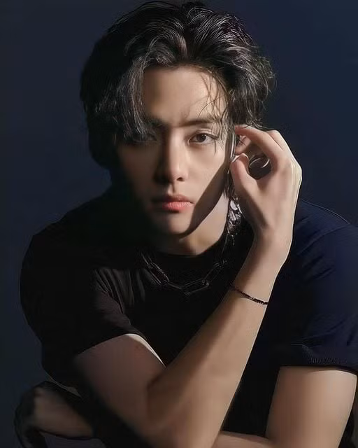 V (BTS) là thần tượng Kpop được tìm kiếm nhiều nhất trên Google nửa đầu năm 2023.