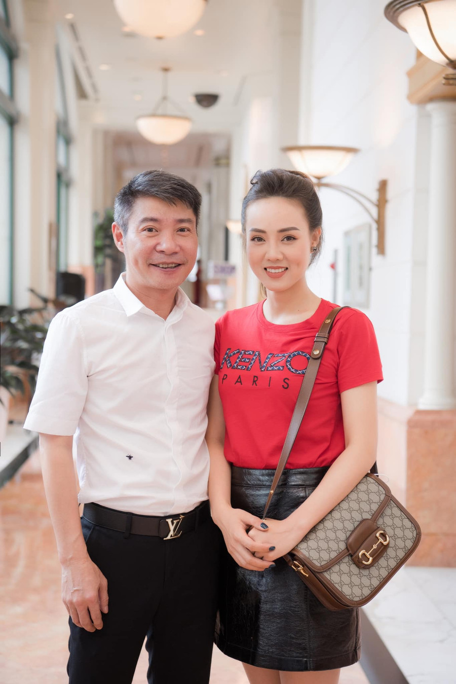 Sau khi bị đột quỵ, NSND Công Lý đã luôn được vợ đồng hành, chia sẻ và gánh vác cùng.