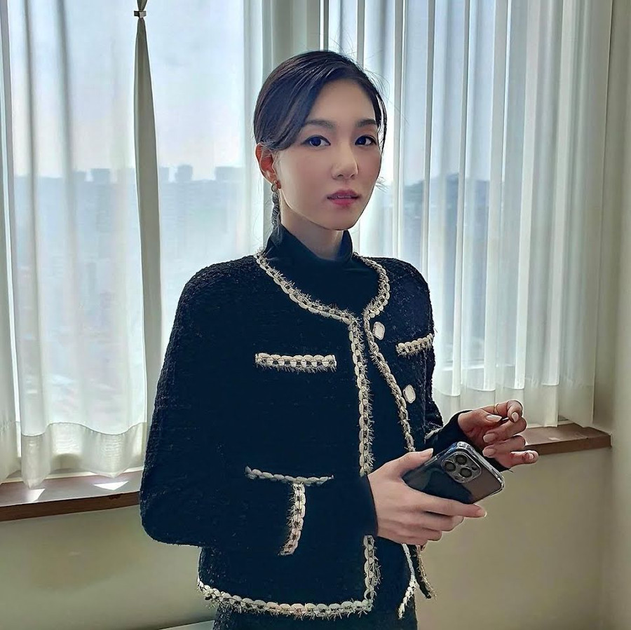 Nữ diễn viên nhạc kịch Park Soo Ryun qua đời ở tuổi 29 sau khi bị ngã cầu thang.