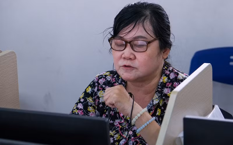 Cô Trần Thị Tuyết Lan trong giờ dạy online.