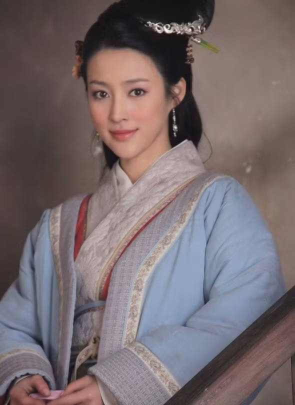 Chiêm ngưỡng nhan sắc 4 nàng Phan Kim Liên đẹp nhất màn ảnh ảnh 4