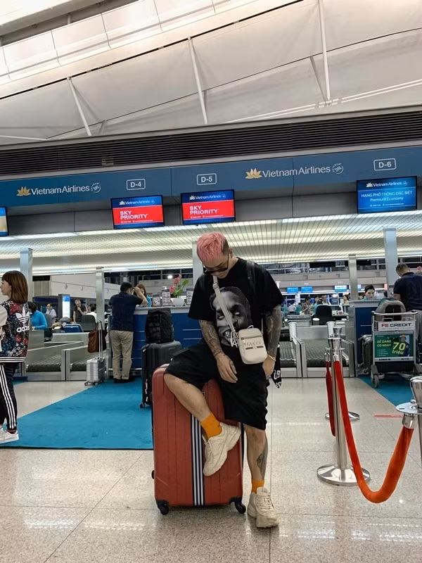 Tới thời trang ấn tượng của HLV Rap Việt "triệu view" Binz ảnh 5