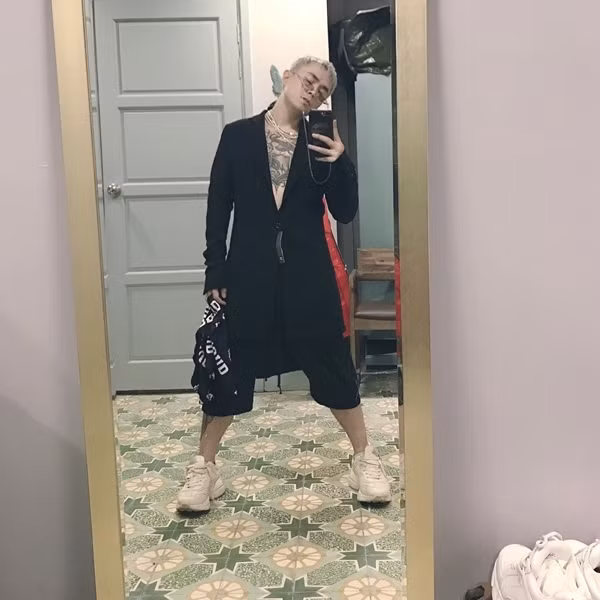 Tới thời trang ấn tượng của HLV Rap Việt "triệu view" Binz ảnh 14