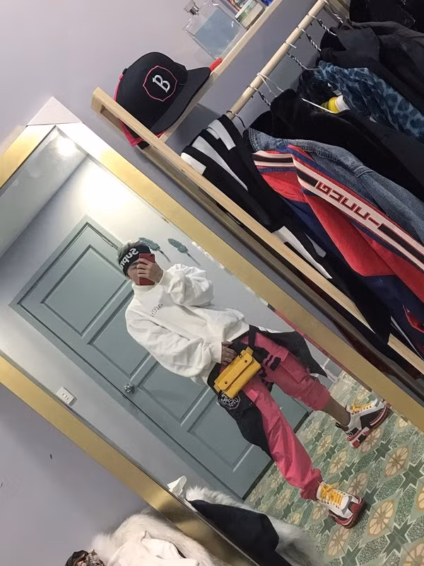 Tới thời trang ấn tượng của HLV Rap Việt "triệu view" Binz ảnh 15