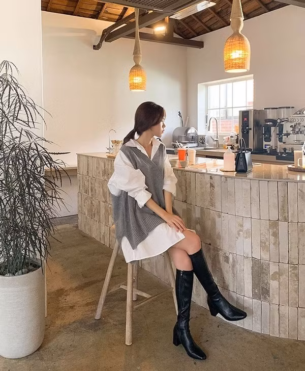 3 cách phối áo gile len đơn giản nhưng xinh vô đối mùa thu này ảnh 6