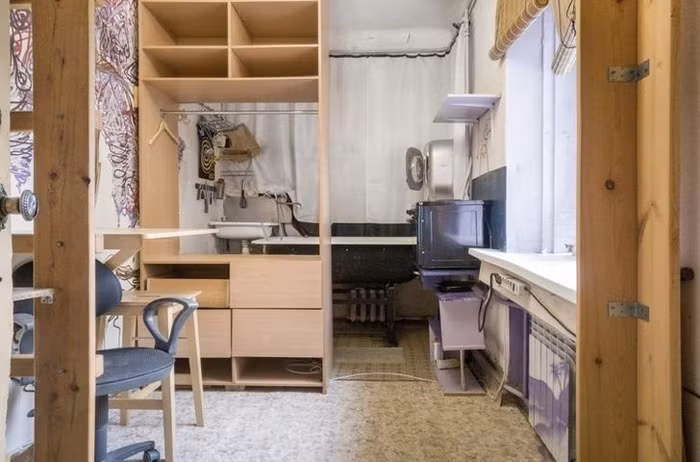 “Tôi đã sống ở đây 10 năm. Vào buổi sáng, tôi có thể vừa nấu đồ ăn sáng vừa có thể đi tắm cùng một lúc”