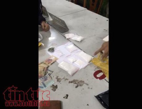 Bắt giữ Bat giu