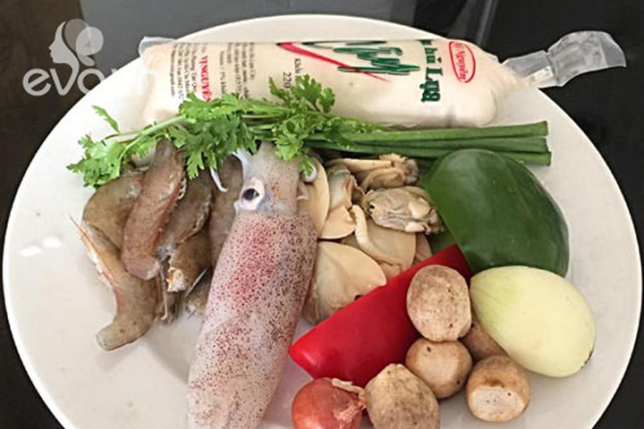 Đậu hũ non sốt hải sản lạ miệng mà ngon