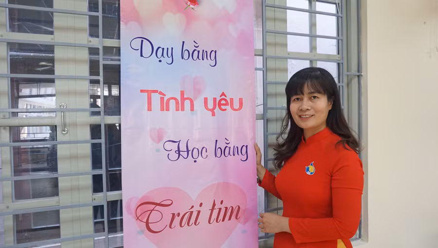 Cô giáo Nguyễn Hồng Hạnh. Ảnh: Trịnh Huyền