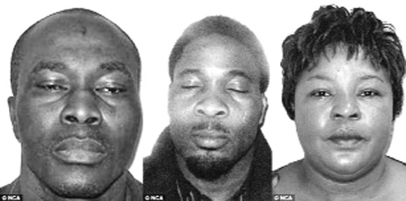 Bóc lột tình dục xuyên lục địa ảnh 1