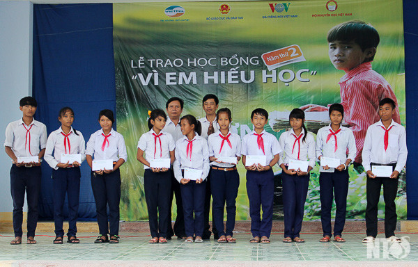 Chấn chỉnh những mặt trái của vận động tài trợ trong giáo dục ảnh 1