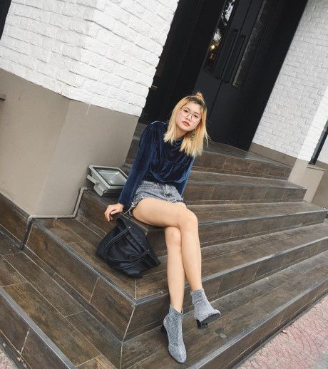 Lạnh rồi, giới trẻ Bắc - Nam diện đồ xuống phố đẹp ngất ngây - Ảnh 10 Lanh roi, gioi tre Bac - Nam dien do xuong pho dep ngat ngay - Anh 10