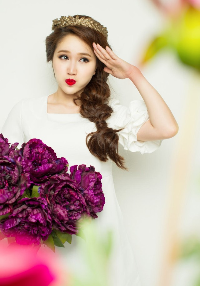 Bảo Thy thanh minh về tấm biển “ngôi sao” khi cúng Tổ nghề ảnh 1 Bảo Thy thanh minh về tấm biển “ngôi sao” khi cúng Tổ nghề ảnh 1