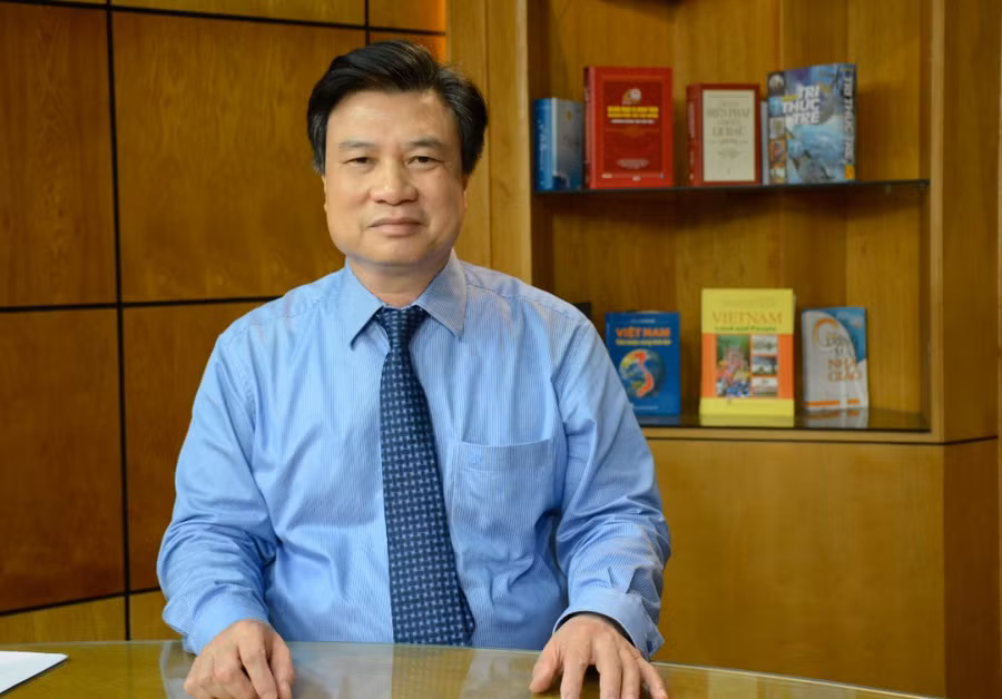 Thứ trưởng Bộ Giáo dục và Đào tạo Nguyễn Hữu Độ 