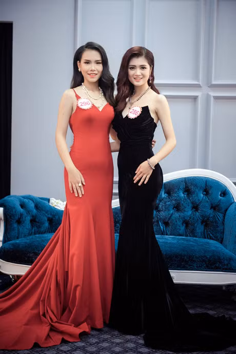 Thi sinh HHVN van tuoi tan sau khi bi boc mieng tram rang - Anh 9