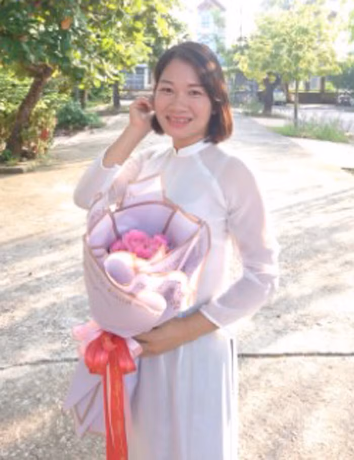Cô Vũ Thị Anh.
