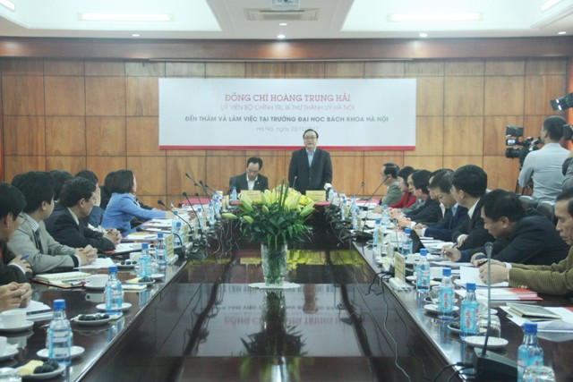 Toàn cảnh buổi làm việc